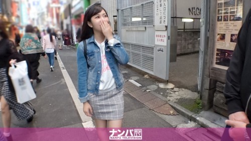 200GANA-2217 マジ軟派、初撮。 1441 渋谷で見つけたピチピチ19歳女子大生、タピオカで釣ってインタビュー出演OK！