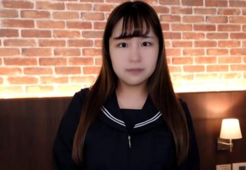 FC2 PPV 4665778 独占販売 ★顔出し★素人さんがえっちな事をしにやってきた！**sjzspyxxs  ケース＃79　日本とシンガポールのハーフJD！後半かなり気持ち良くなって、激しく喘ぎまくっちゃった　ユリアちゃん（20）の場合