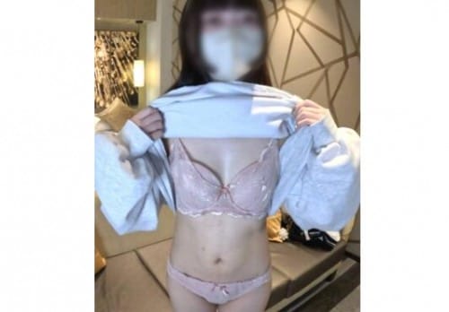 FC2 PPV 4677945 独占販売 【肉便器】**sjzspyxxs  【坂道系】【完全シークレット版】【数量限定】【膣内スコープ収録】【中出し】【FC2初出演】都内生うみちゃん、１８歳の恥じらい、緊張気味で逝きたいけど逝けないもどかしさ