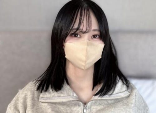 FC2 PPV 4715665 待ちに待った美女の新作！【無】**sjzspyxxs  【中出し2回戦】レジェンド級のアイドル顔の美女と再会。デカ尻好きにはたまらない。いっぱいキスして、たっぷり中出し。※特典あり