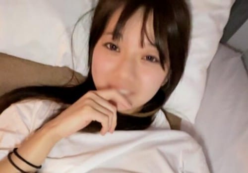 FC2 PPV 4751641 夏休み中のアiドル級ルックスを「すっぴんエッチ撮影」してみました。**sjzspyxxs