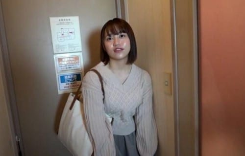 FC2 PPV 4784042 90%OFF! 【そらﾁｬﾝ×個撮】**sjzspyxxs  断れない系むっつりメンズエステ嬢に中出しもお掃除フェラすらもさせてしまいました…