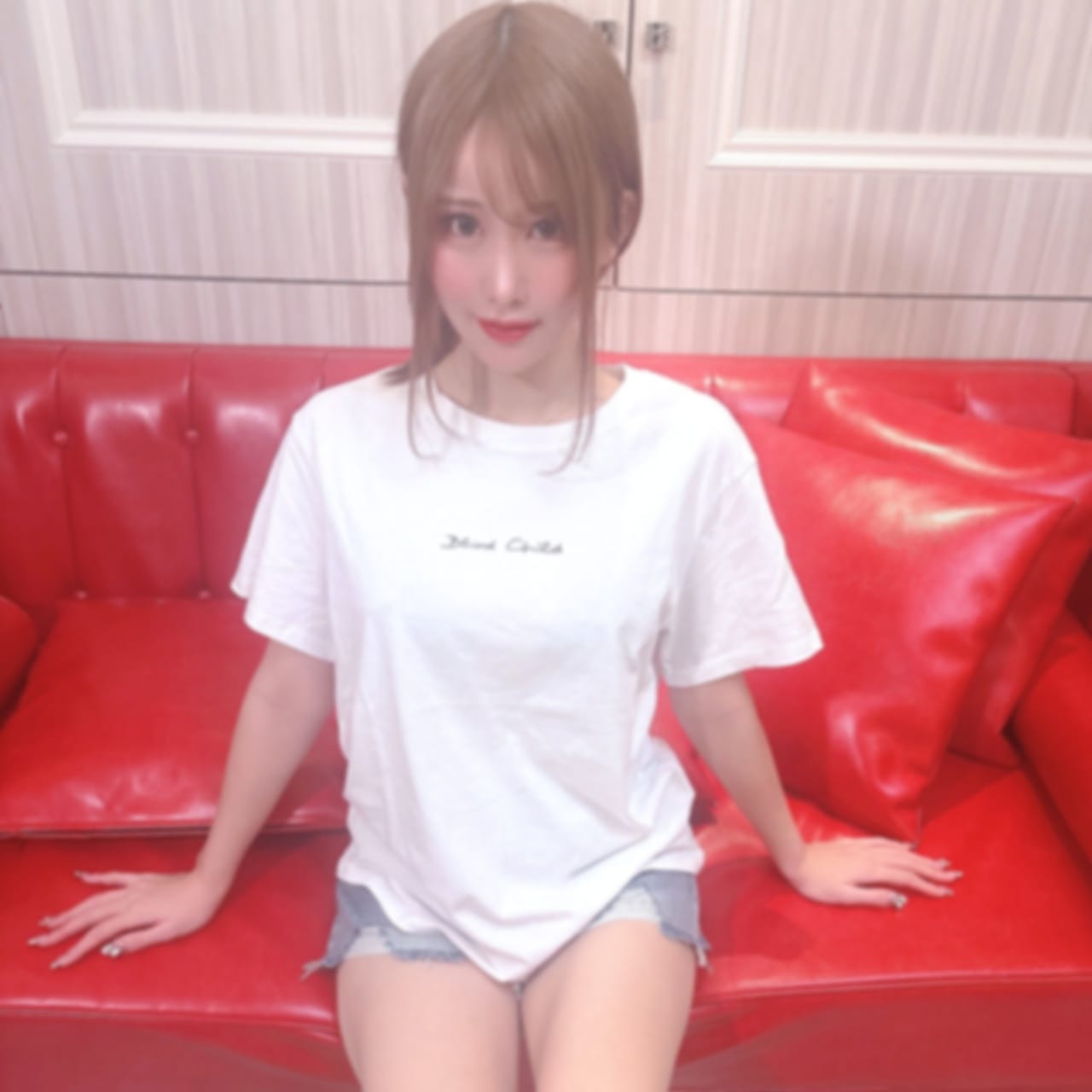 FC2 PPV 4901550 【神Body神スレンダー♡】ぷるぷるＦカップ美ボディの渋谷１０９ｱﾊﾟﾚﾙ店員。神乳美ボディをカメラの前に見せつけイキまくる密会映像。
