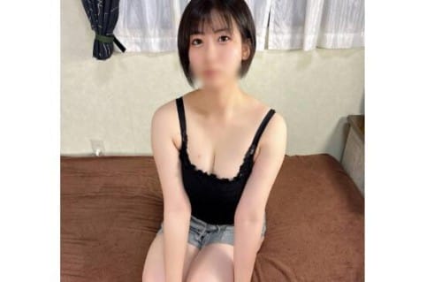FC2 PPV 4968593 独占販売 50%OFF! 【完全素人】**pzyyzxxqzn  めっちゃ可愛いEカップ巨乳素人20歳♡超敏感で感じまくりハメ！中出し&amp;大量ぶっかけ※特典有り※